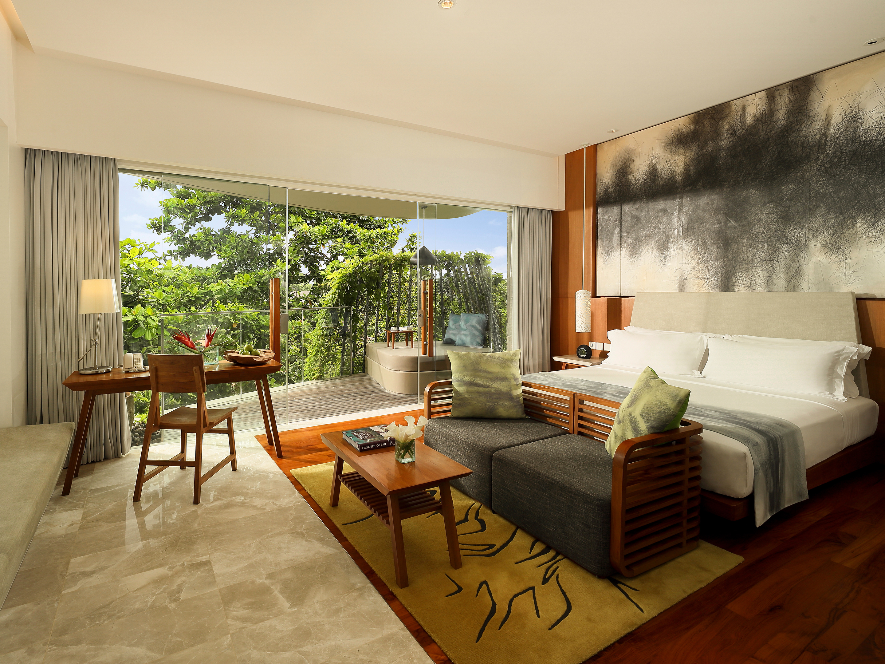 MSR 2.3.1.1. INS One King Bed