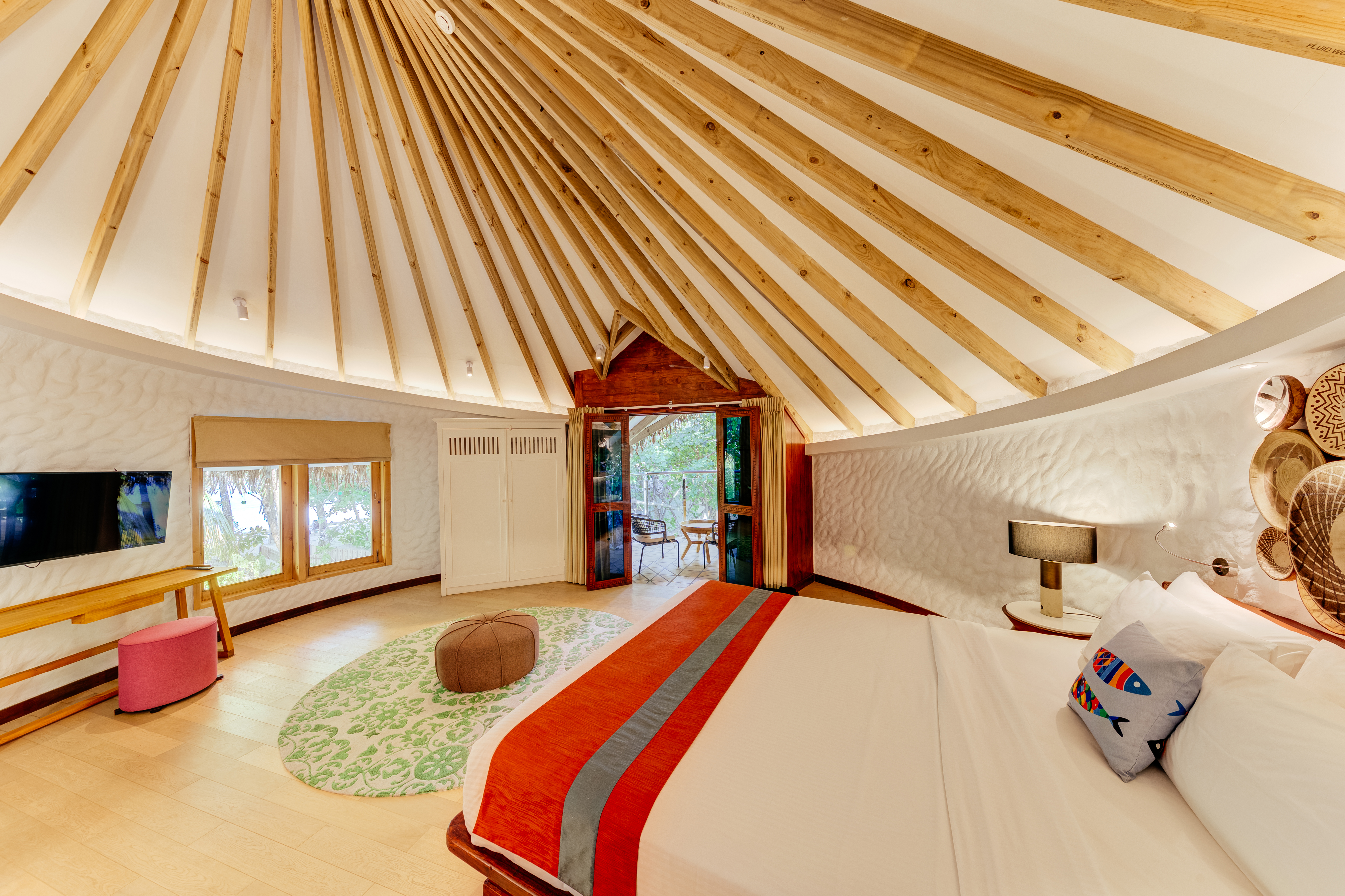 Beach Suite With Pool (Bedroom Interior)