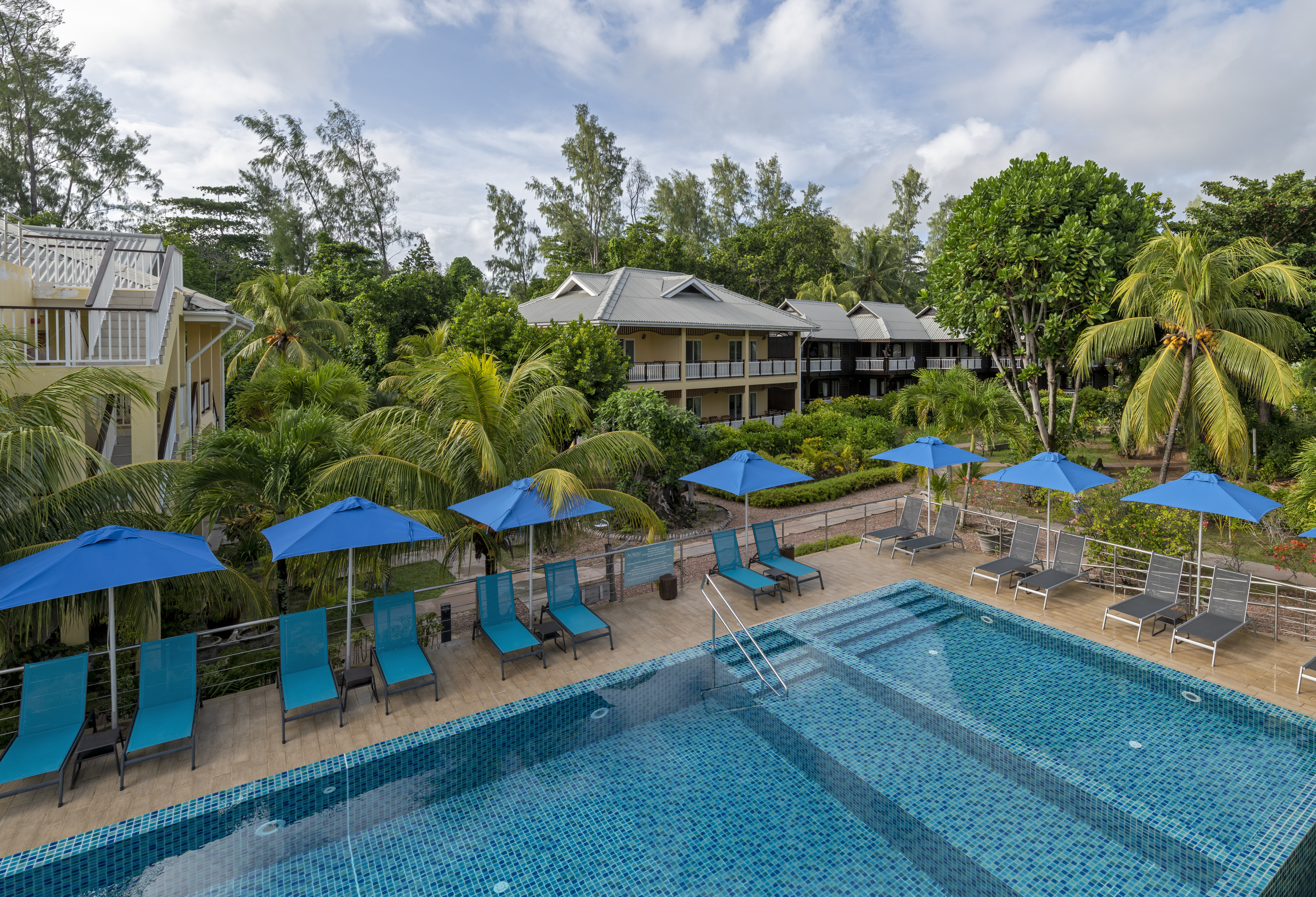 Masonstravel Acajou Poolchairs