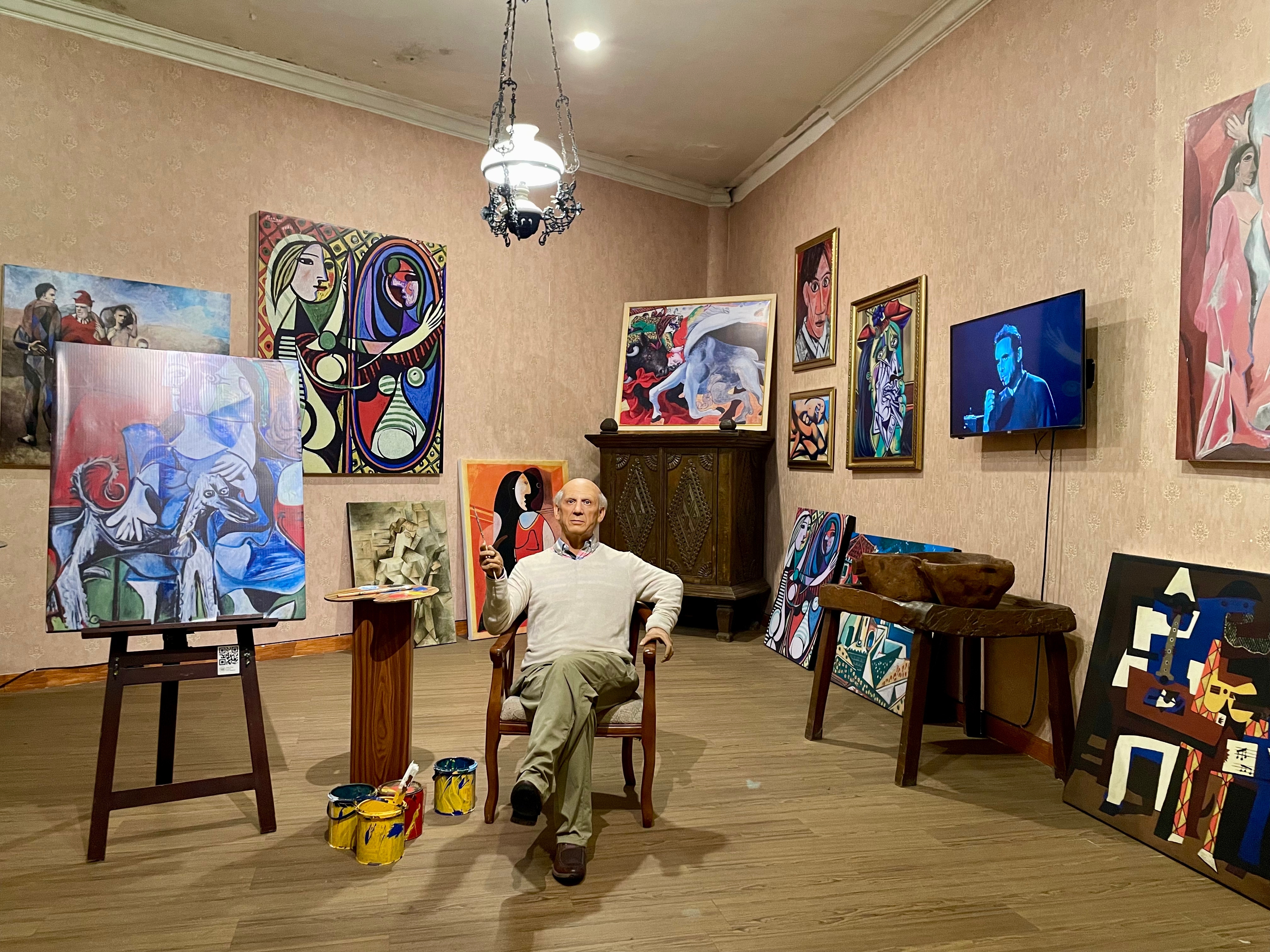 Pablo Picasso Shutterstock 2529563177