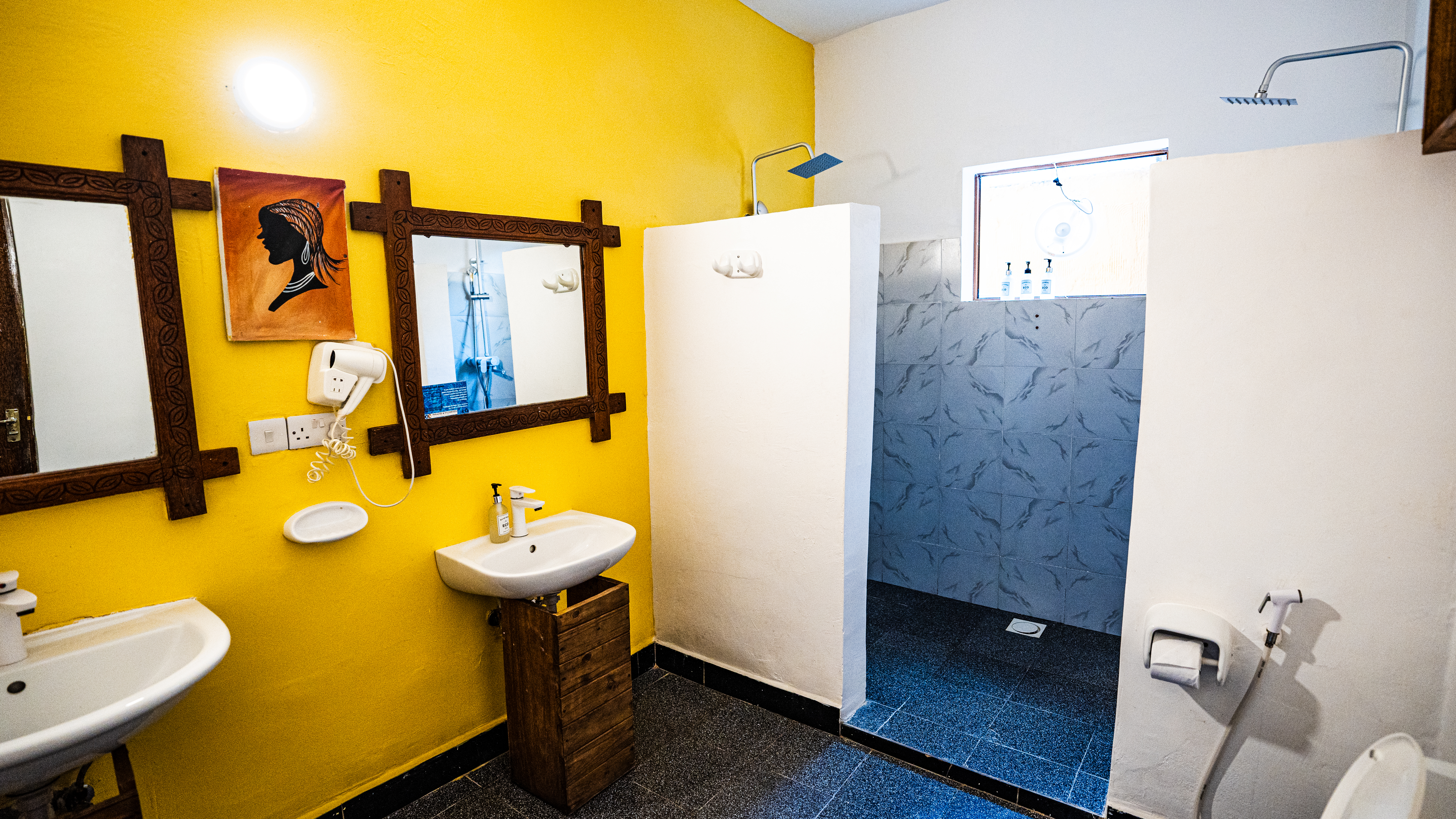 Family Room 54979387881 O