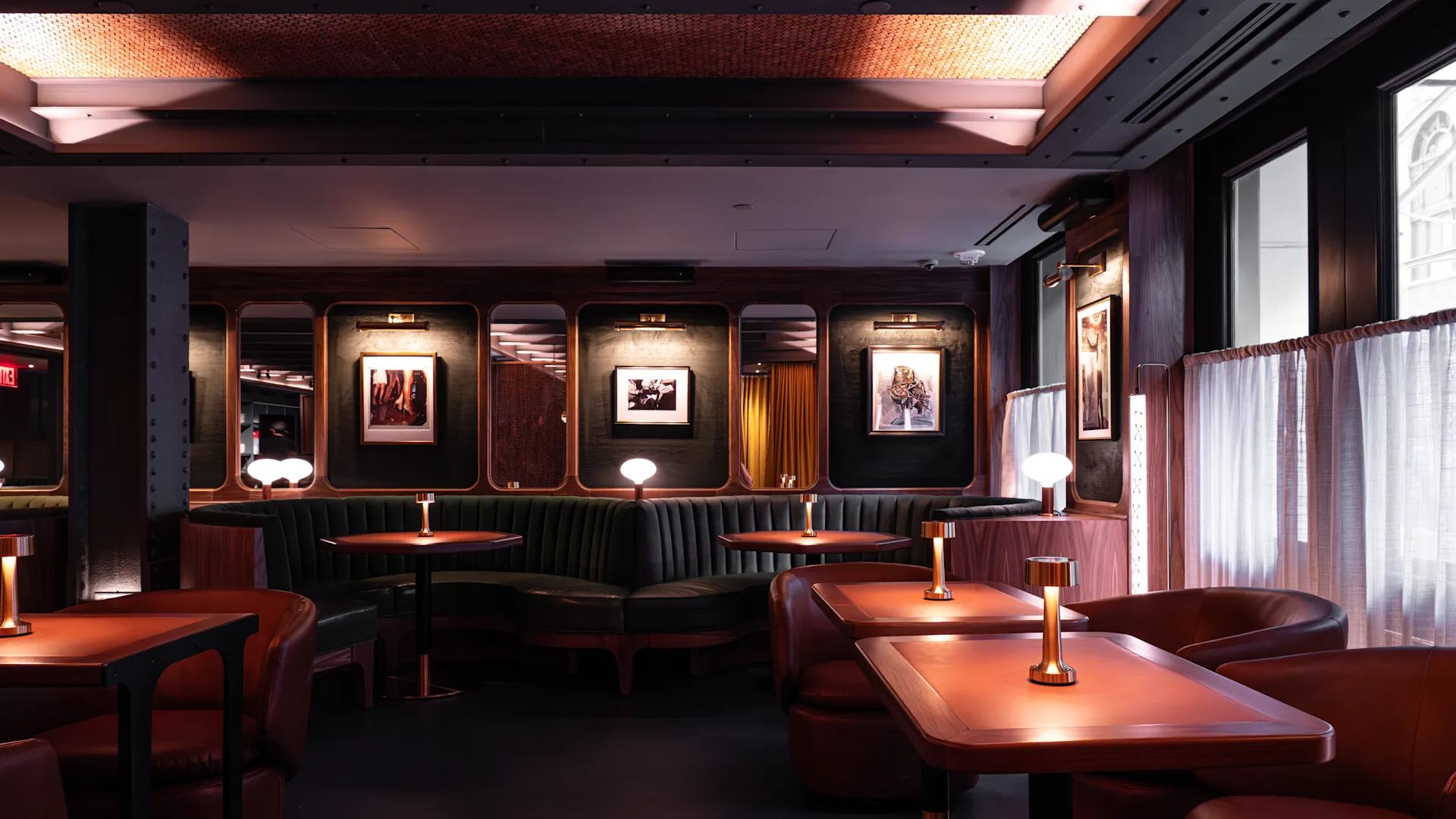 Martinique New York On Broadway Restaurant