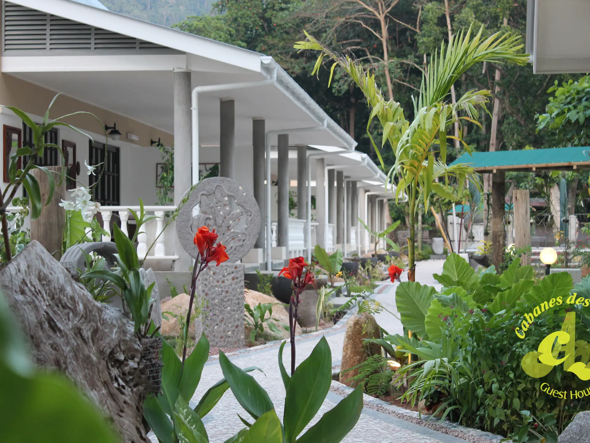 Masonstravel Cabanesdesanges Gardens
