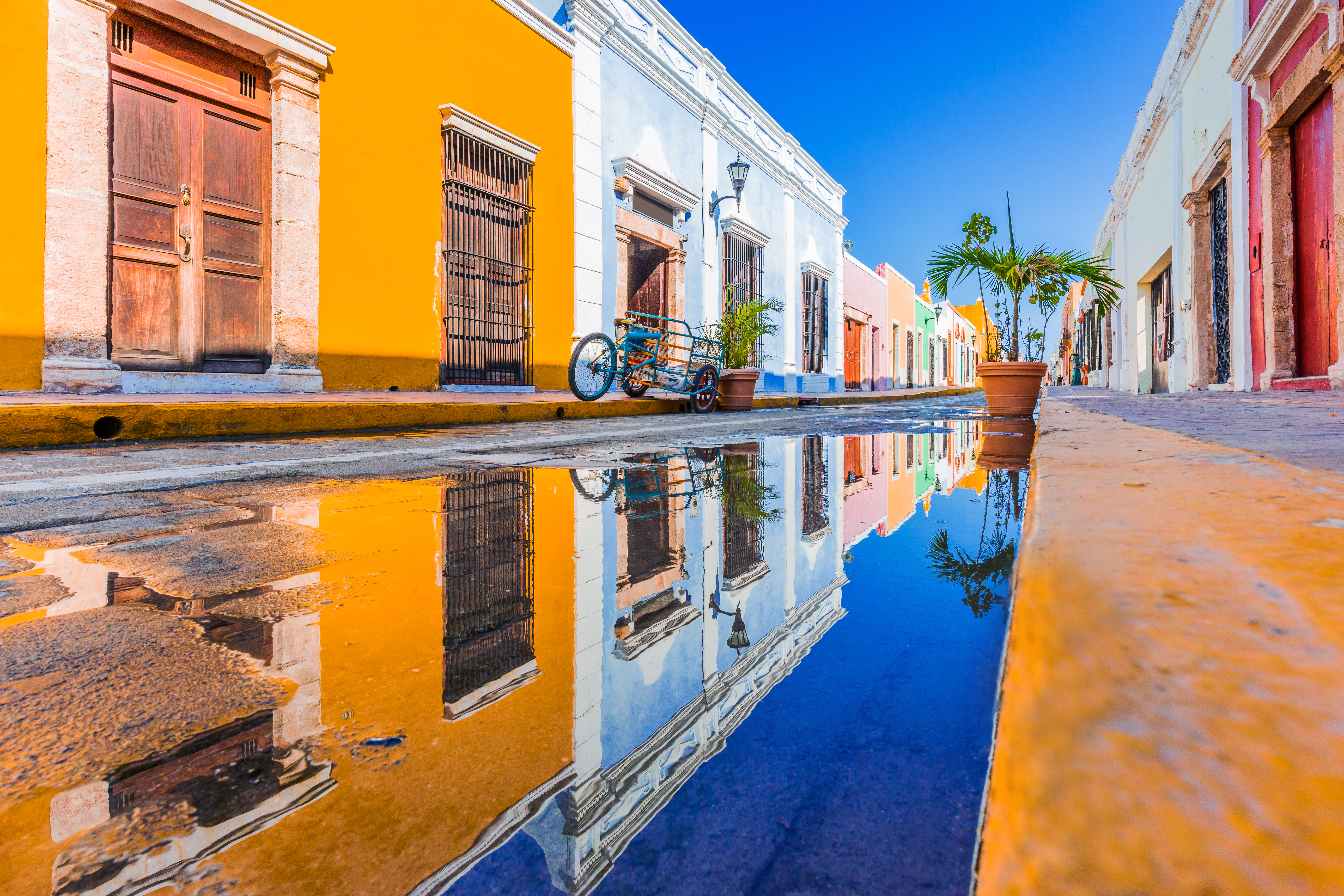 Shutterstock 1516308872 Campeche, Mexico. Gade I Den Gamle Bydel I San Francisco De Campeche.