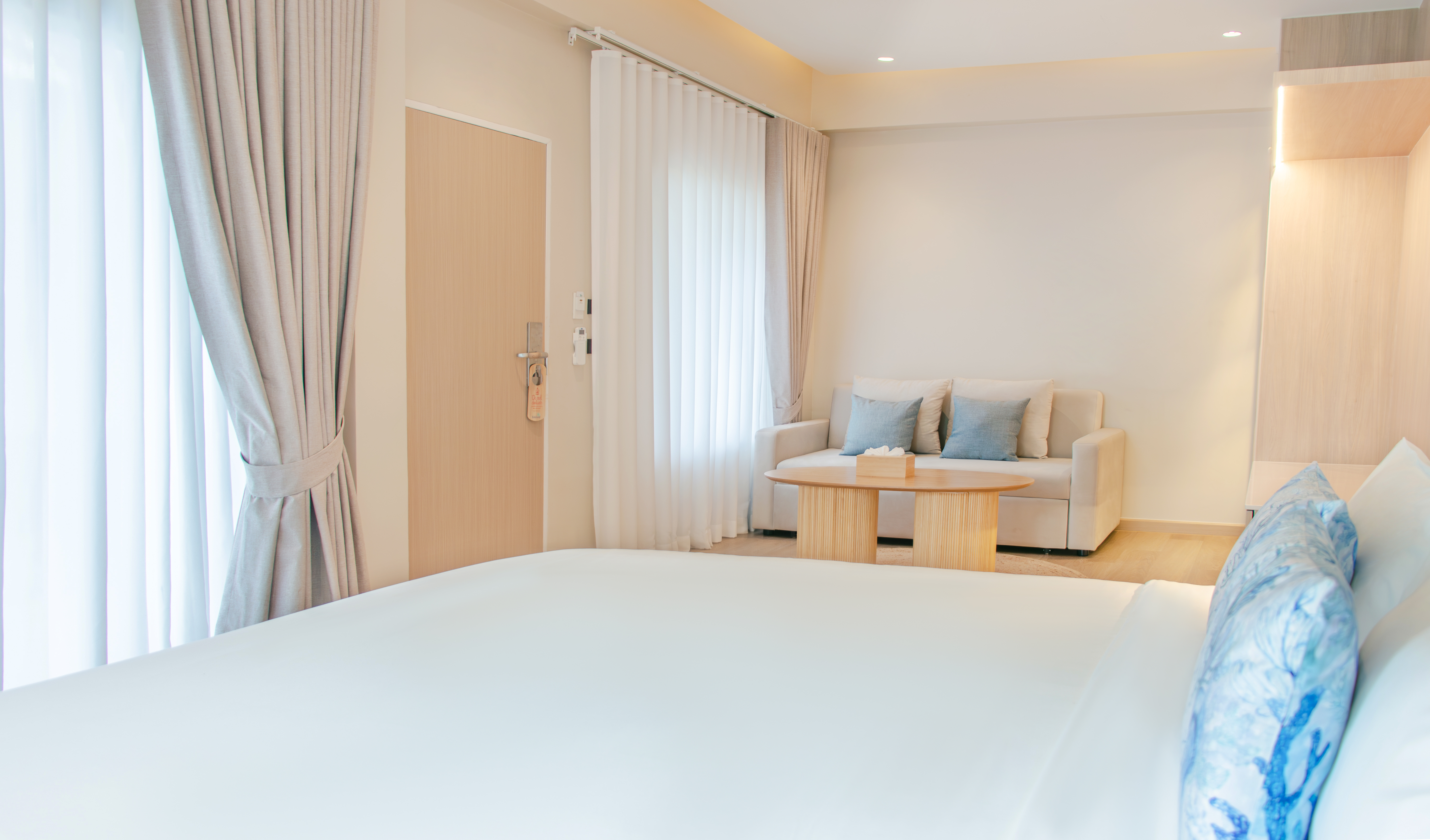 Beach Front Villa (8)