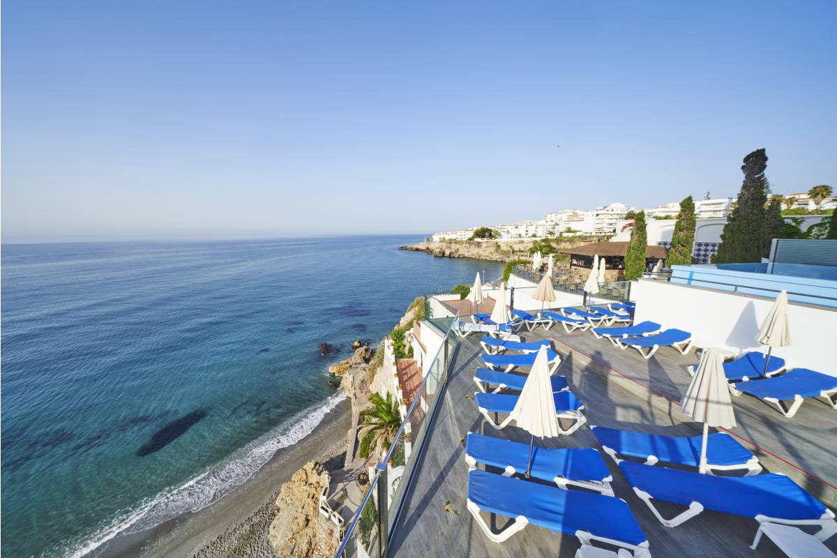 1 HOTEL BALCON EUROPA PISCINA 8