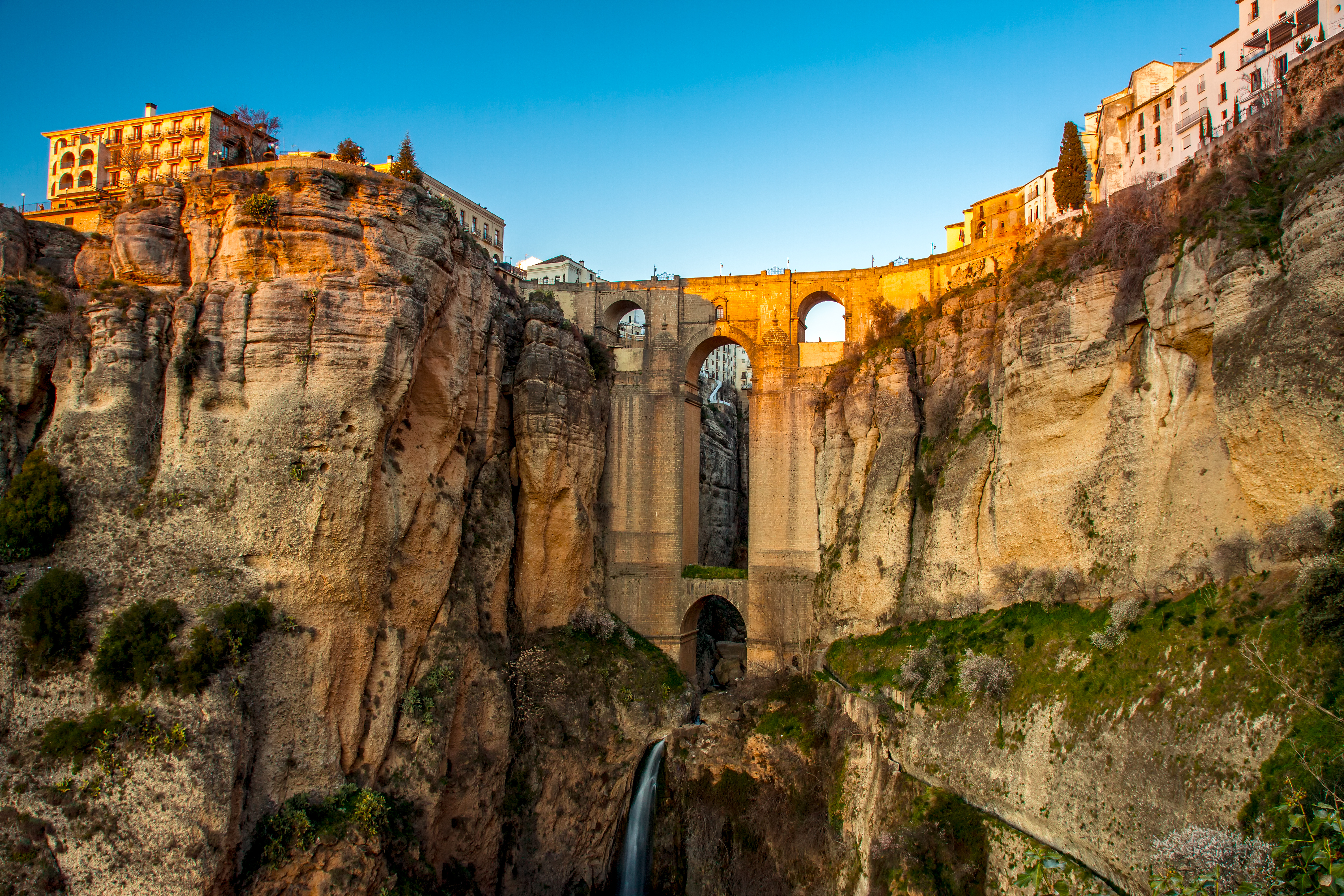 Ronda Shutterstock 129730139