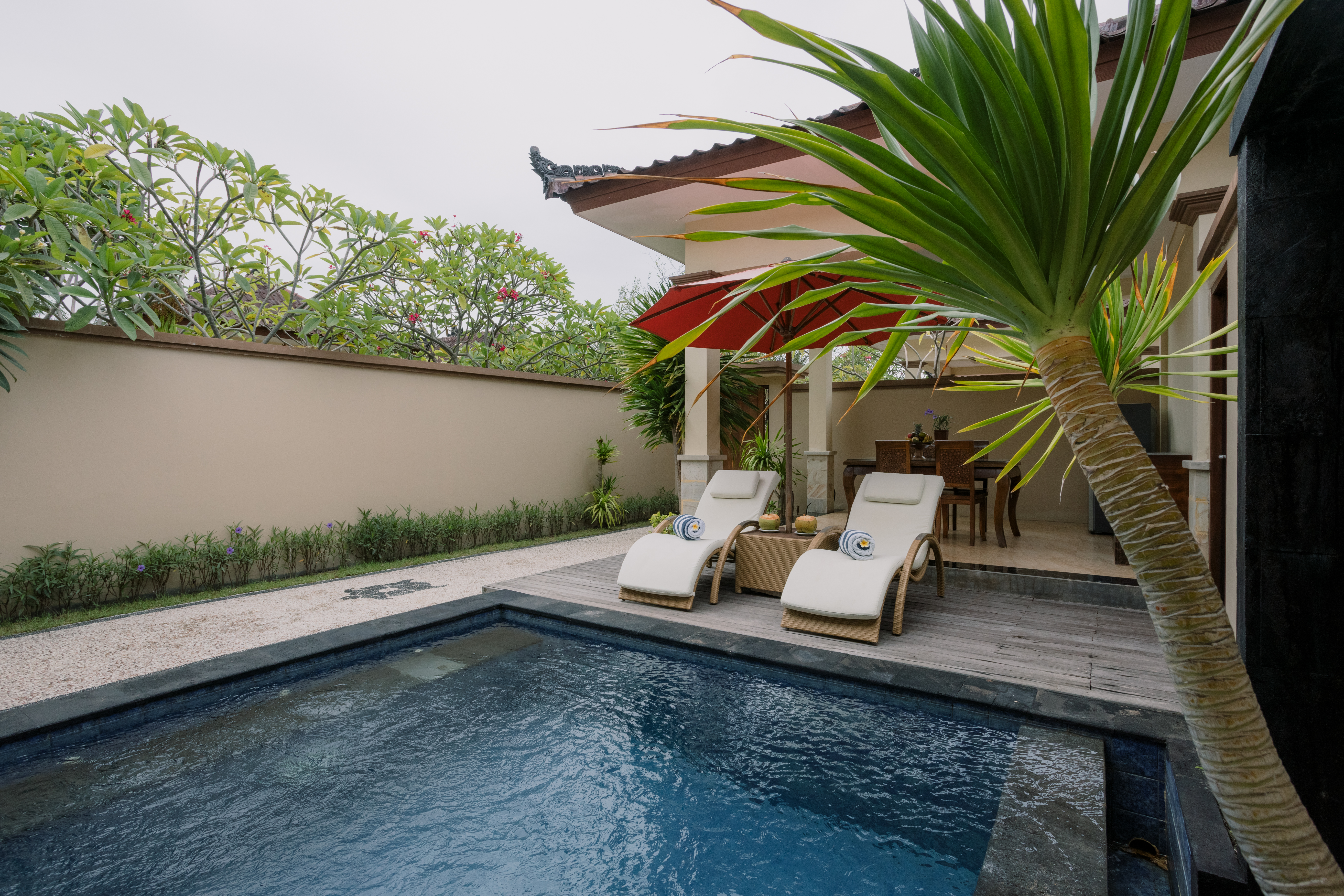 Akoya One Bedroom Pool Villa Pool Area1