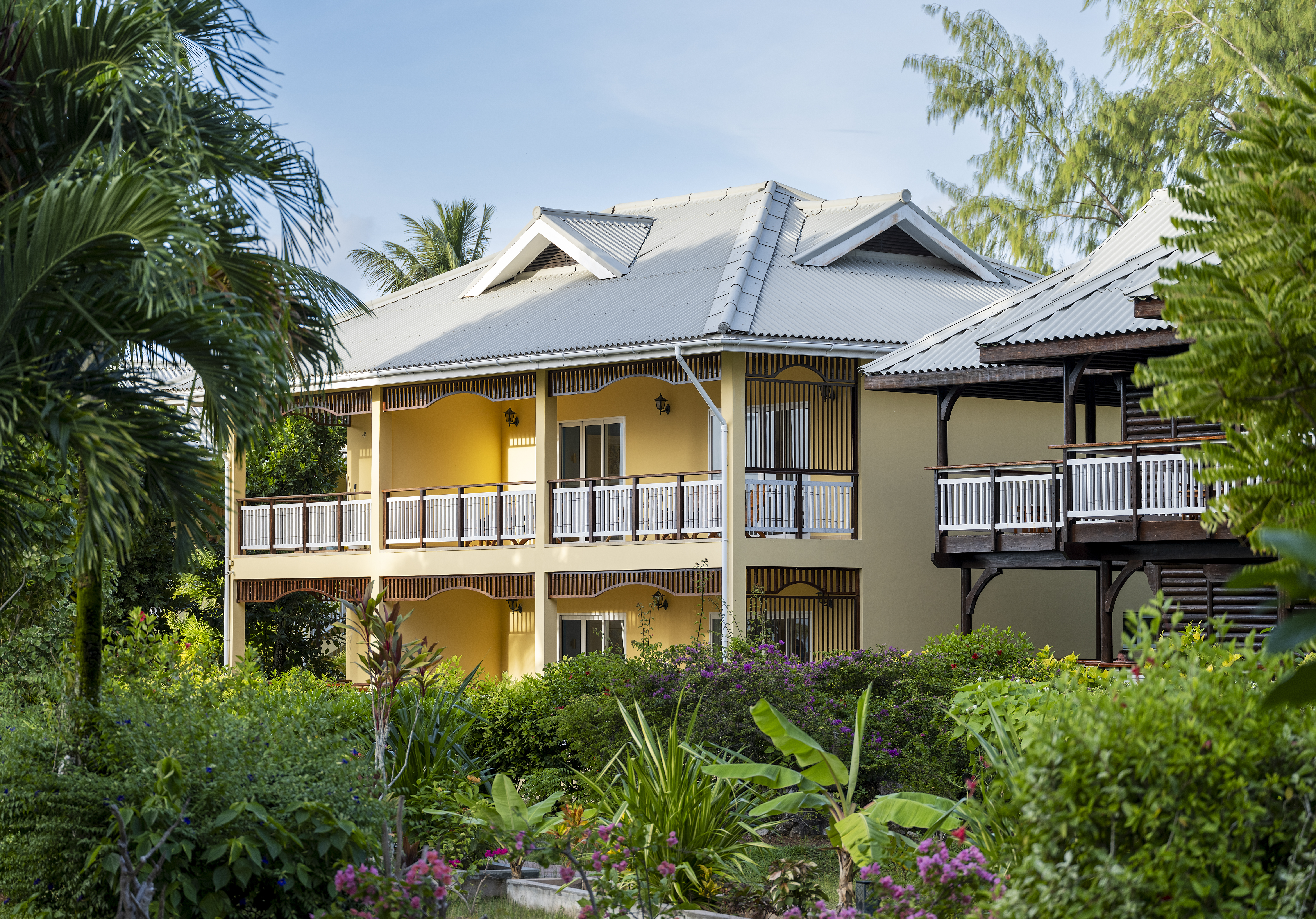 Masonstravel Acajou Exterior (1)