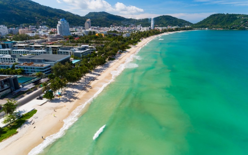 Patong Beach På Phuket I Thailand