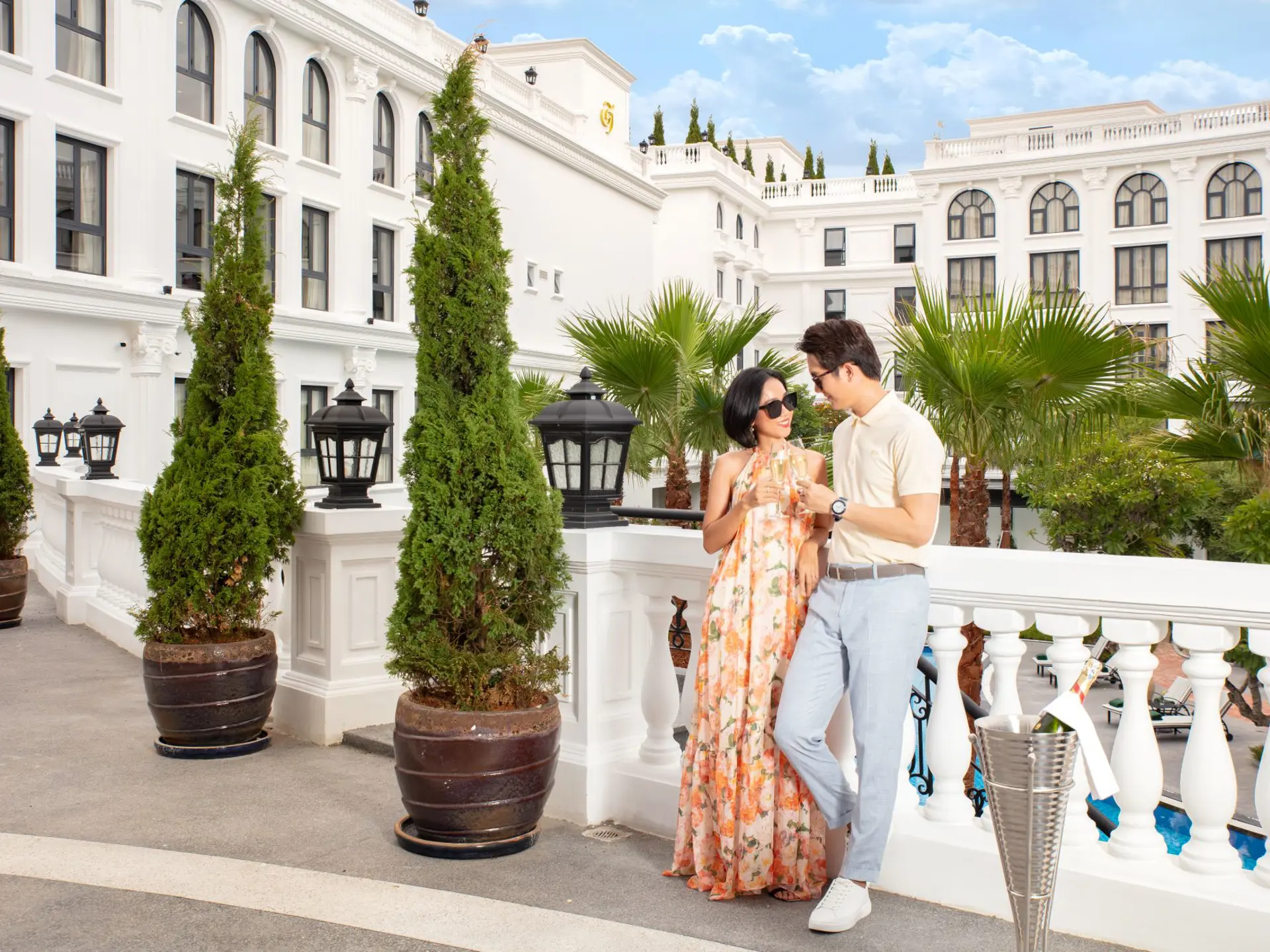 SPGH Cocktail Area 1