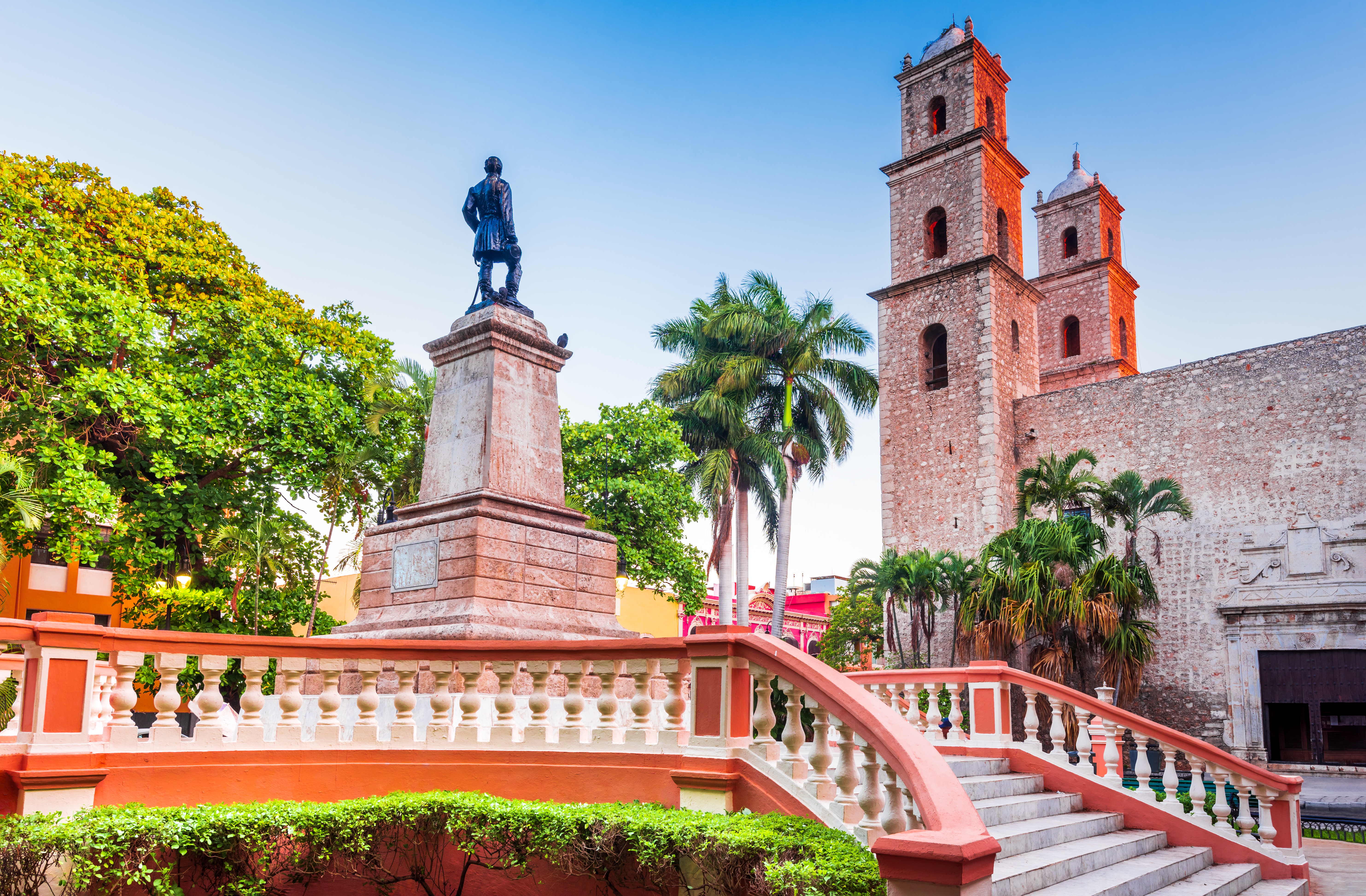 Shutterstock 1748754707 (Merida, Mexico. Hispanic Colonial Plaza And Church In Parque Hidalgo, Yucatan Peninsula, Mesoamerica)