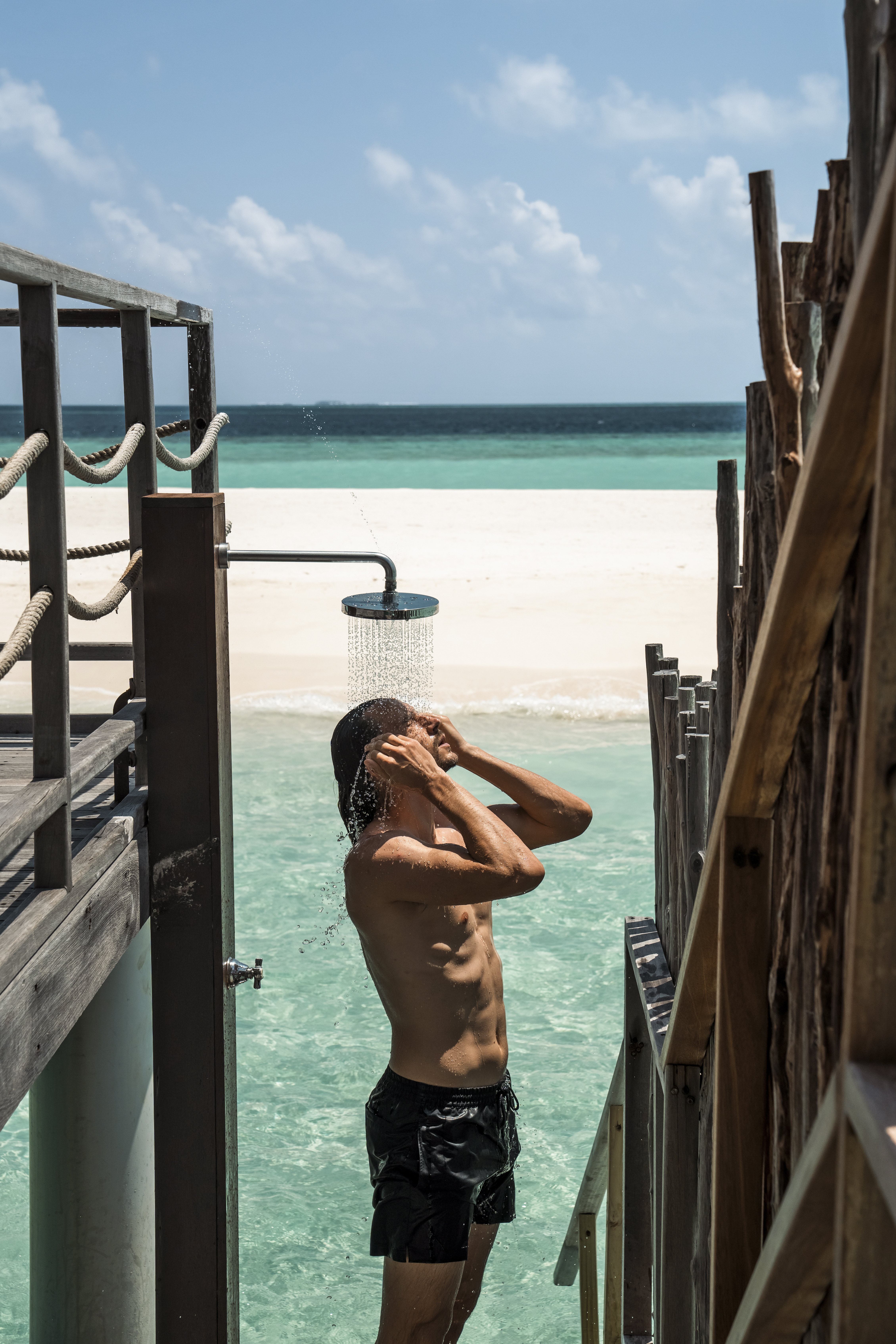 Constance Moofushi Accommodation Senior Water Villa 06