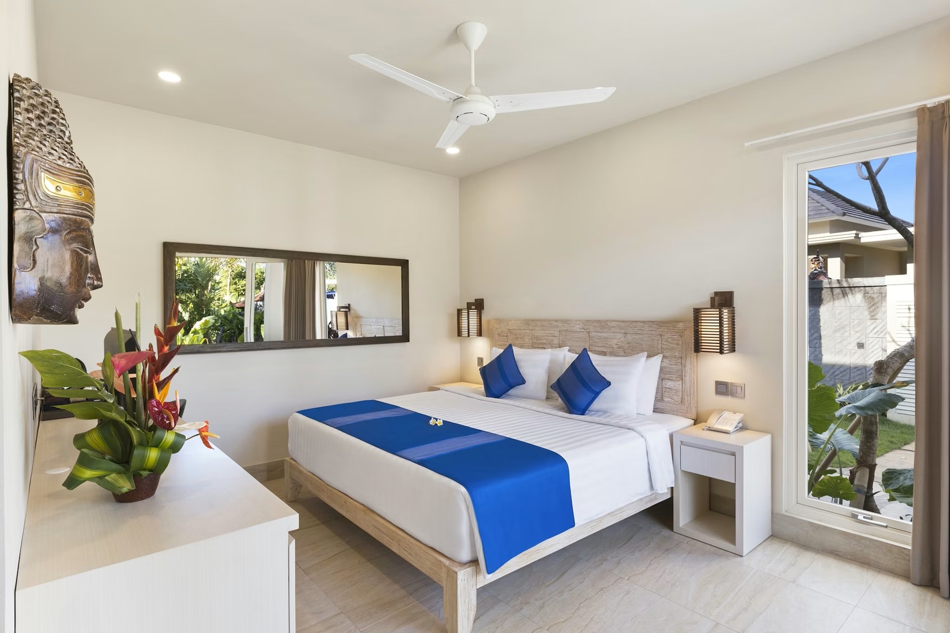 New Deluxe Studio Bedroom