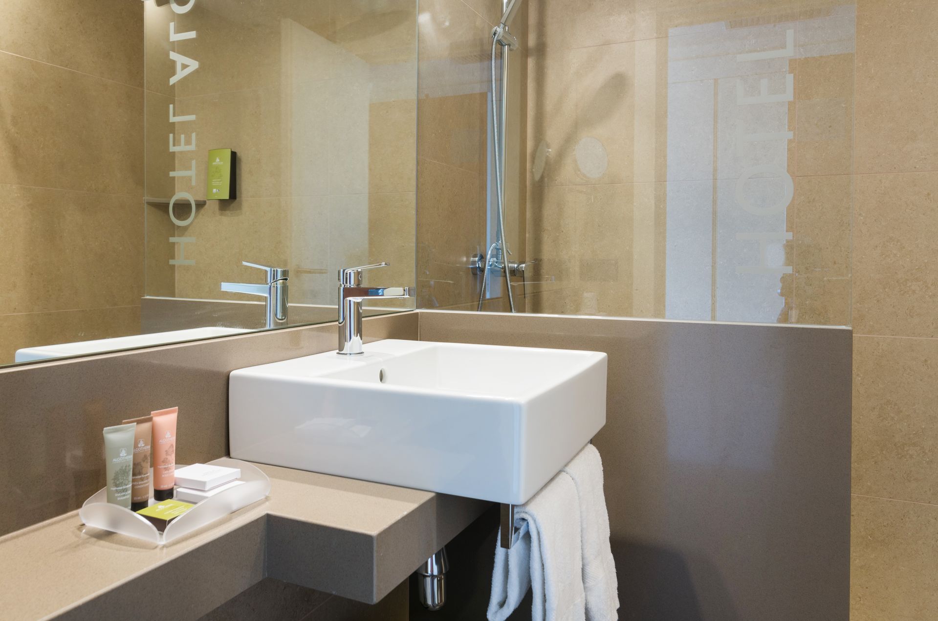 Superior Room With Sea View (1)