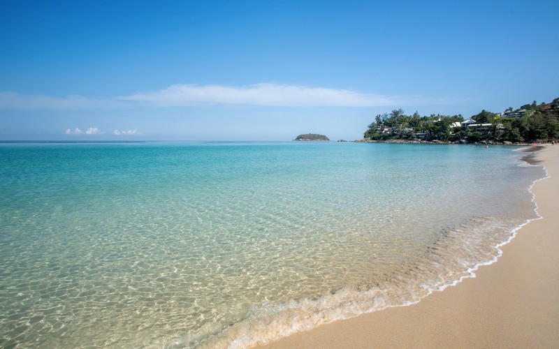 Kata Noi Beach På Phuket I Thailand