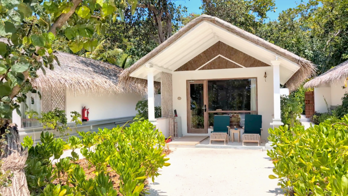Deluxe Sunset Villa