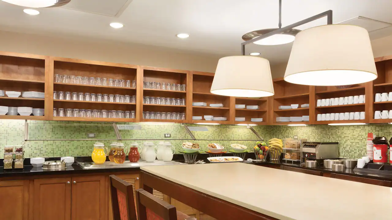 Hyatt Place P288 Gallery Guest Kitchen.16X9