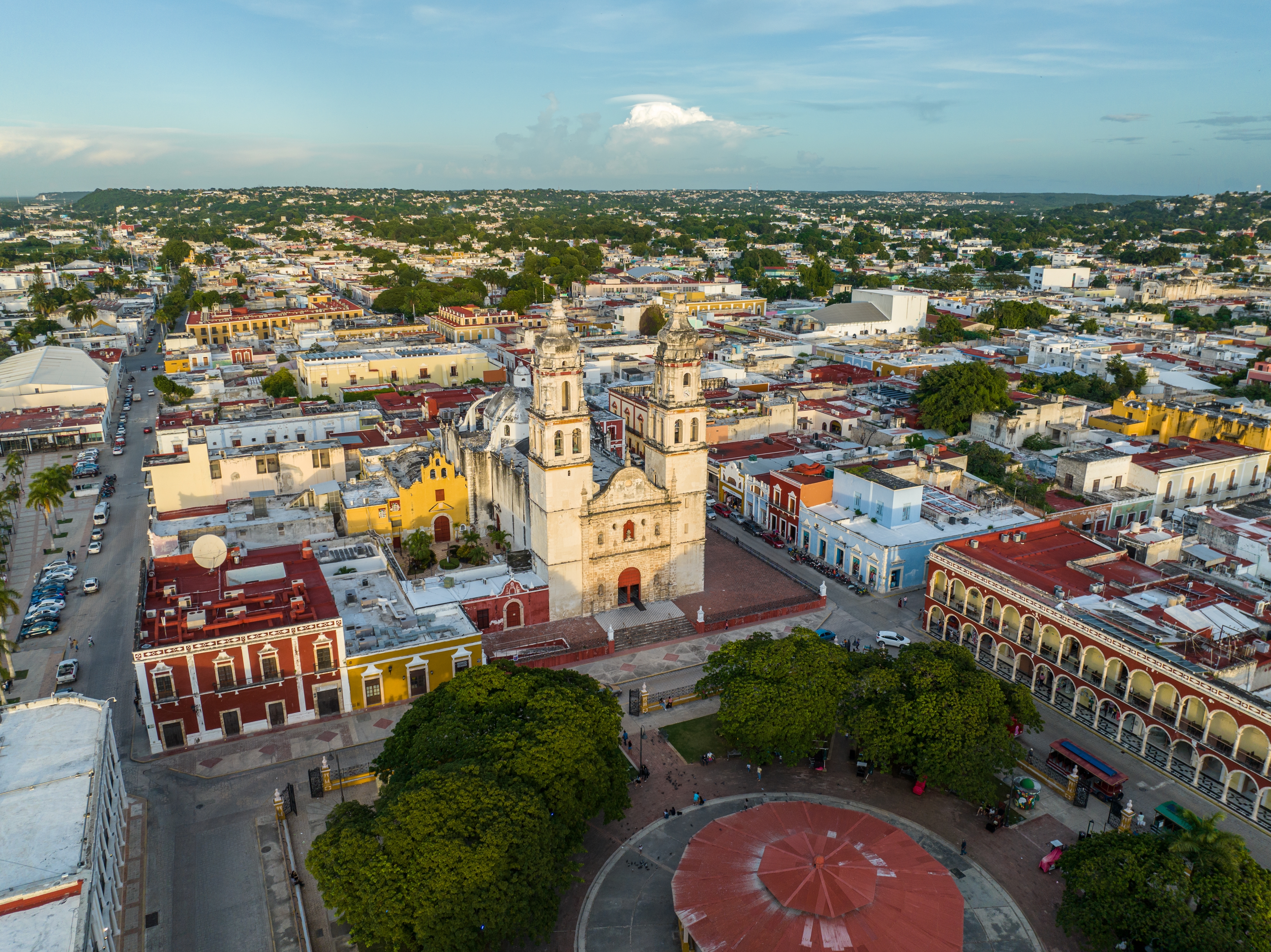 Shutterstock 2387037427 CAMPECHE, MEXICO OCTOBER 15, 2022 Aerial View Of San Francisco De Campeche Cathedral At Sunset.