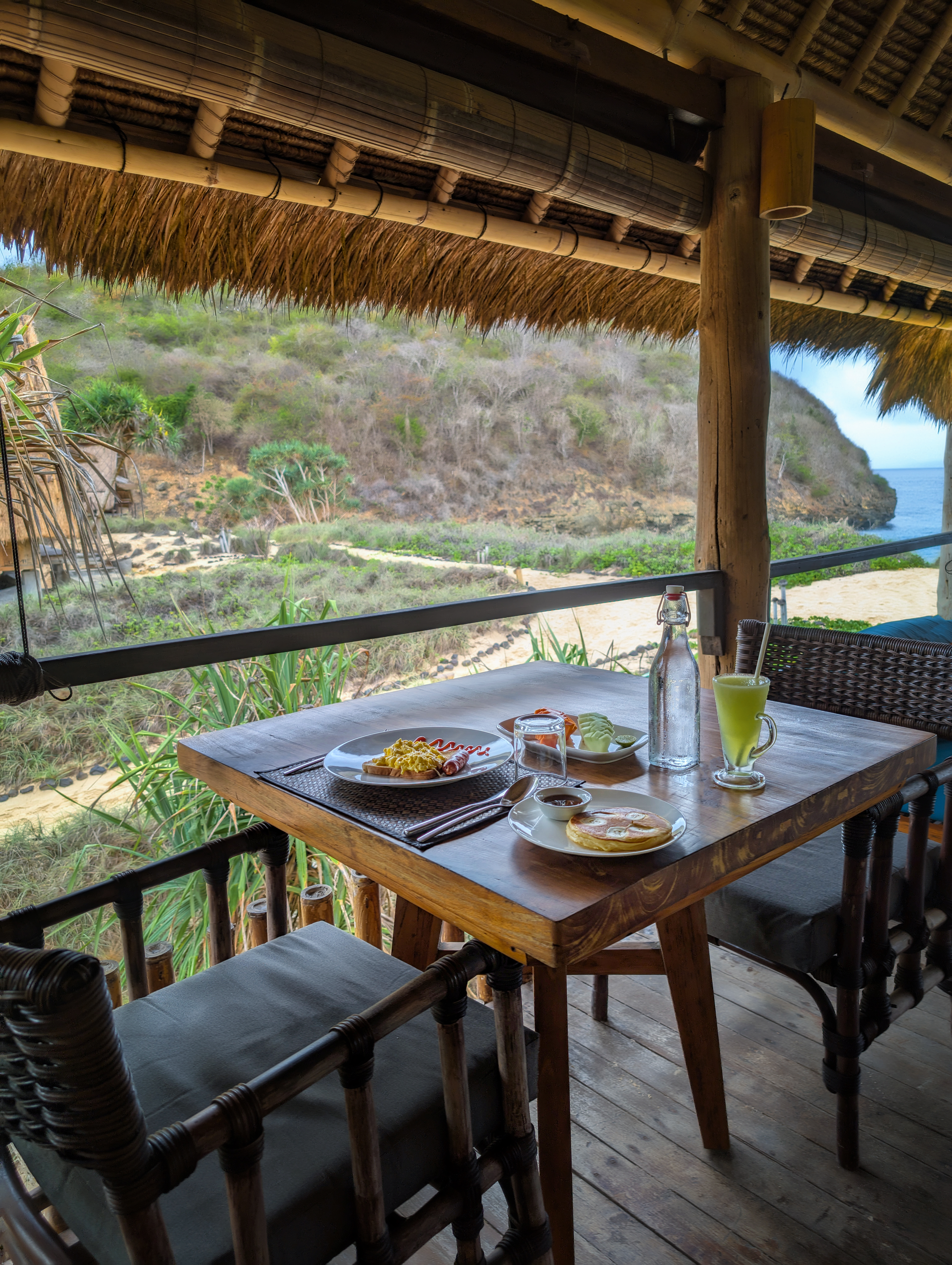 PXL 20241201 031429416.RAW 01.COVER Copy