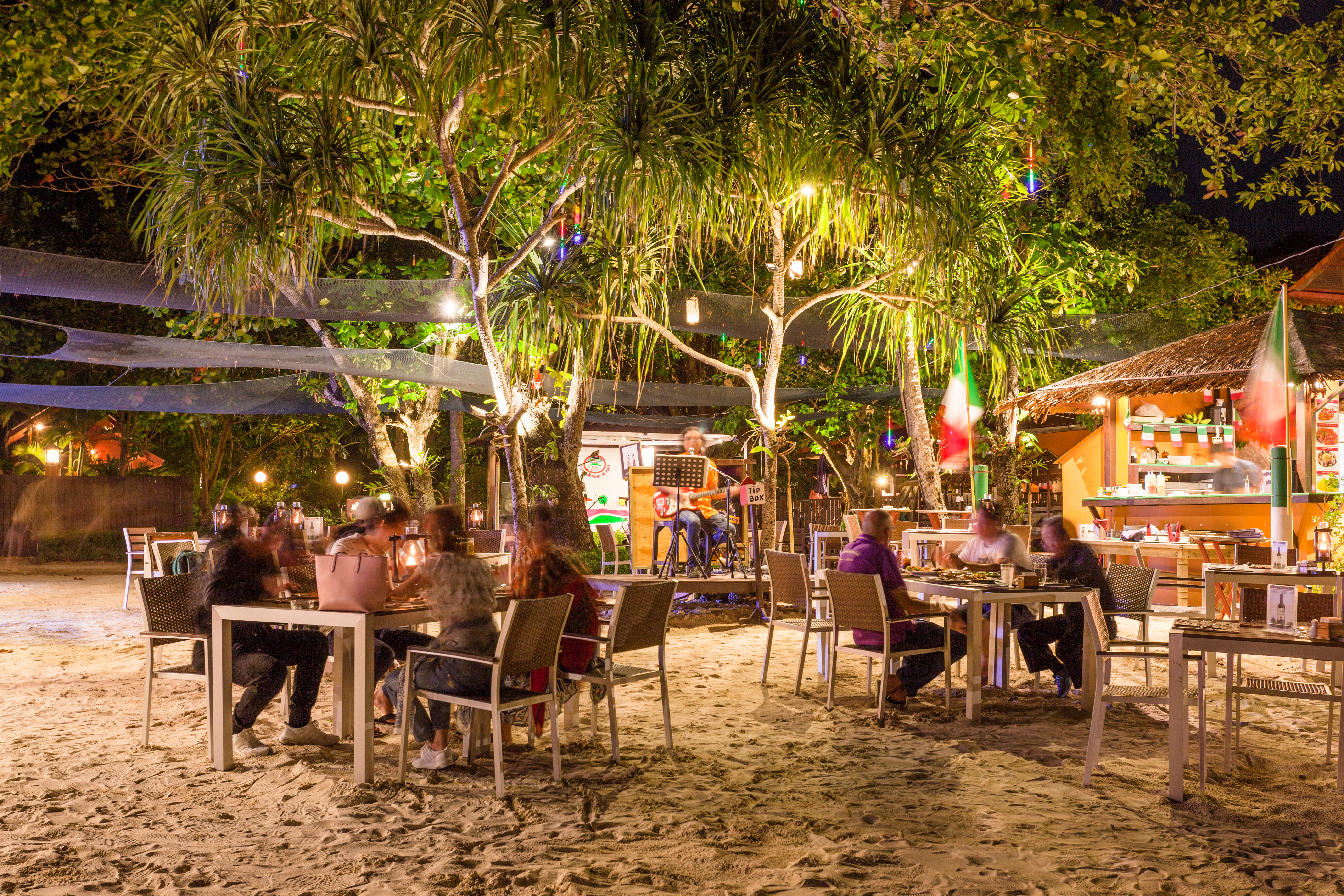 Sawasdee Restaurant 33