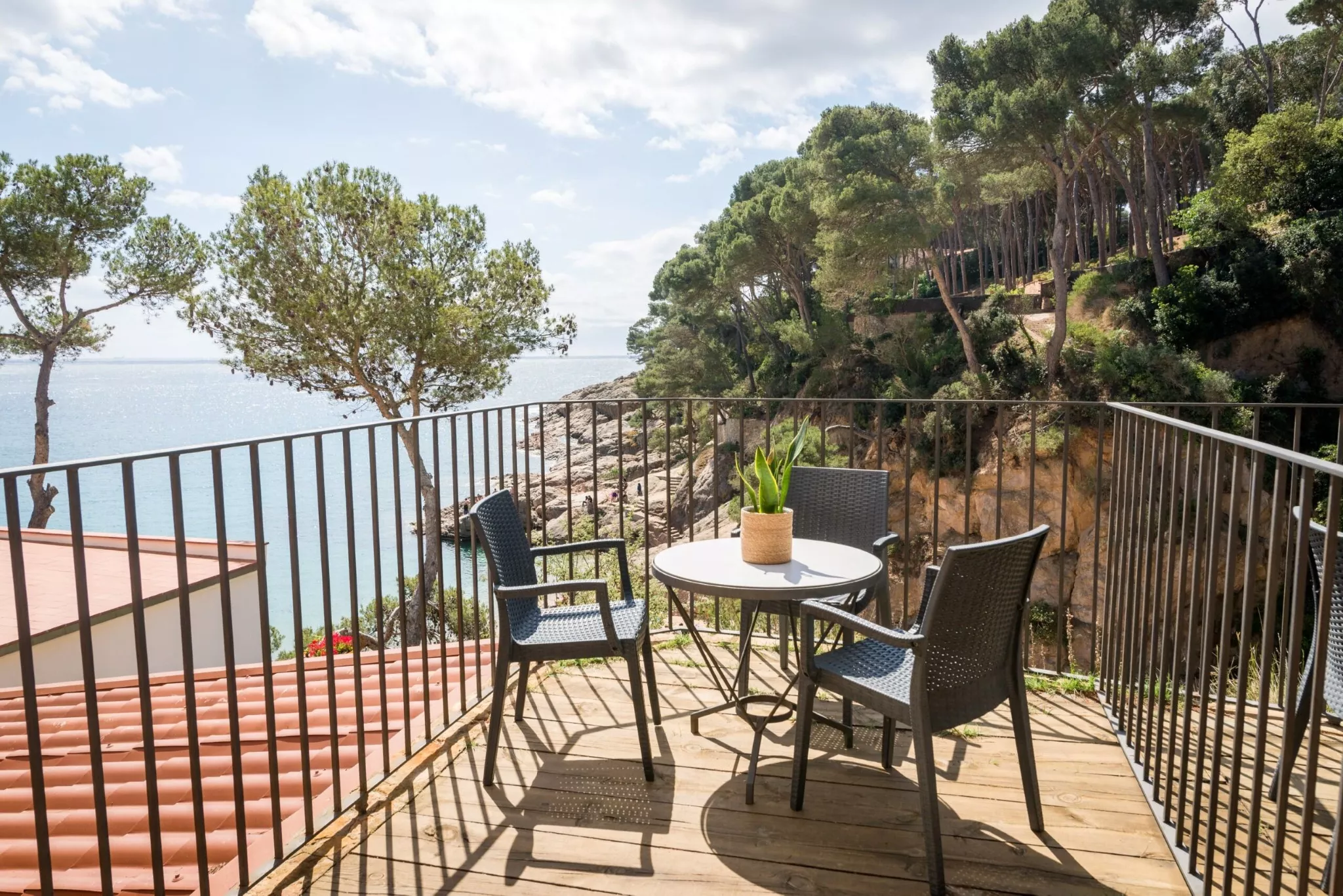 Family Room With Sea View And Terrace 2